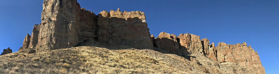 Clarno Palisades at Fossil Beds in OR