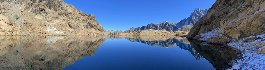 Lake Ingalls at North Cascades NP in WA